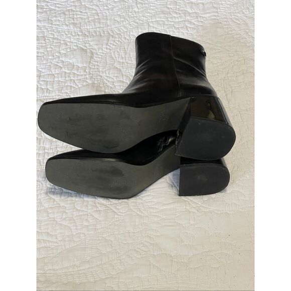 Sam Edelman Winnie Bootie 8 - Picture 9 of 11